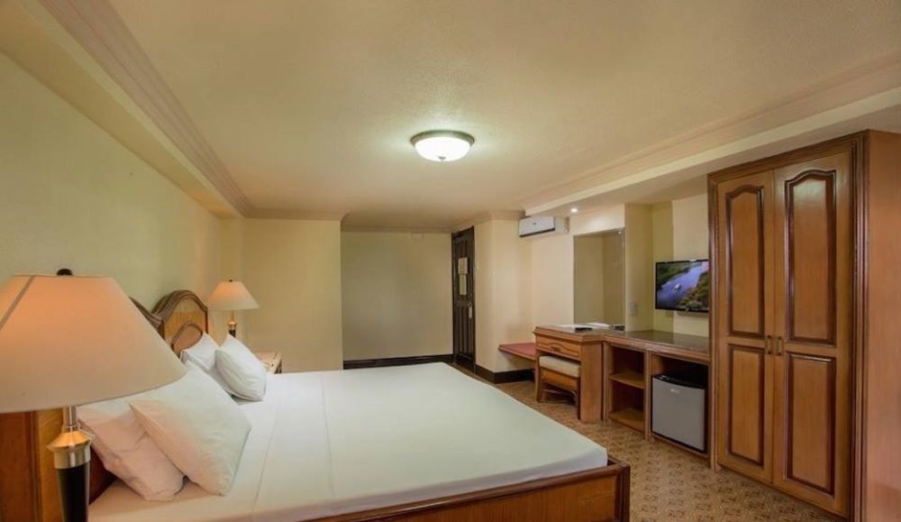 Bohol Tropics Resort Tagbilaran Eksteriør billede